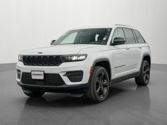 used 2022 Jeep Grand Cherokee car, priced at $32,791