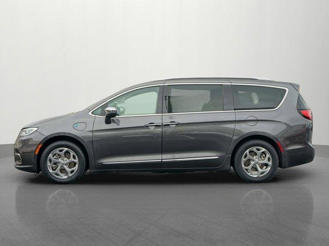 used 2021 Chrysler Pacifica Hybrid car, priced at $34,991