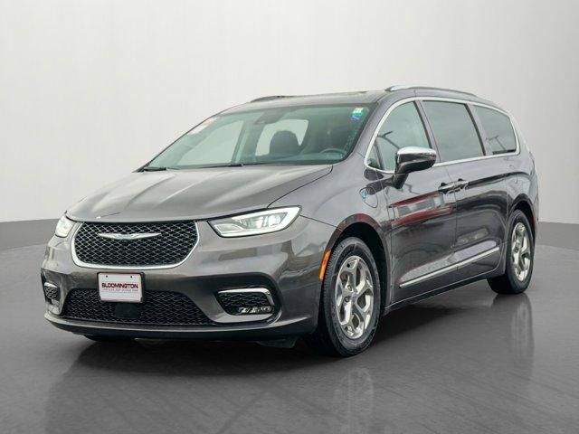 used 2021 Chrysler Pacifica Hybrid car, priced at $34,991