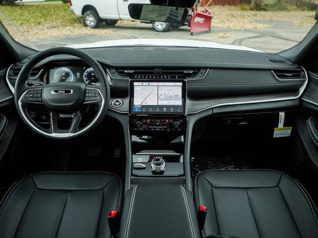 new 2025 Jeep Grand Cherokee L car, priced at $48,611