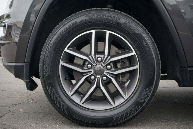 used 2021 Jeep Grand Cherokee car, priced at $29,500