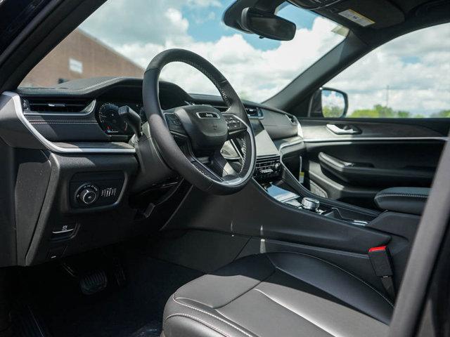new 2025 Jeep Grand Cherokee L car, priced at $47,245