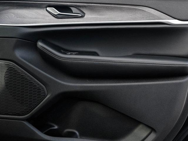 new 2025 Jeep Grand Cherokee car, priced at $41,995