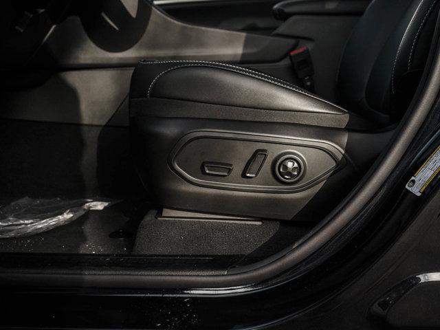 new 2025 Jeep Grand Cherokee car, priced at $41,995