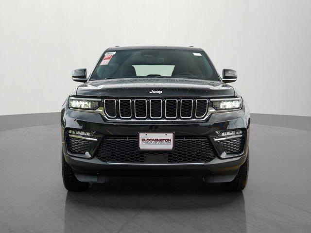 new 2025 Jeep Grand Cherokee car, priced at $41,995