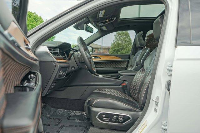 used 2022 Jeep Grand Cherokee car, priced at $47,591