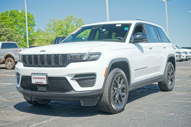 used 2024 Jeep Grand Cherokee car, priced at $39,000