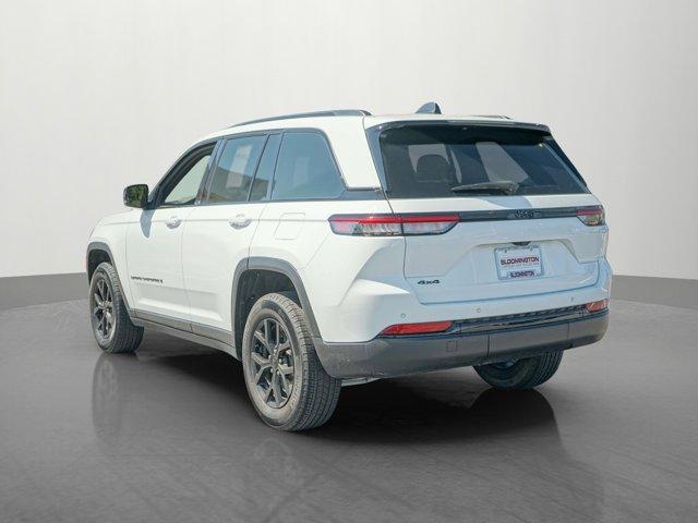 used 2024 Jeep Grand Cherokee car, priced at $39,000