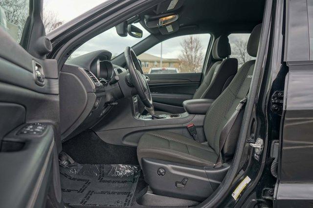 used 2021 Jeep Grand Cherokee car, priced at $28,000