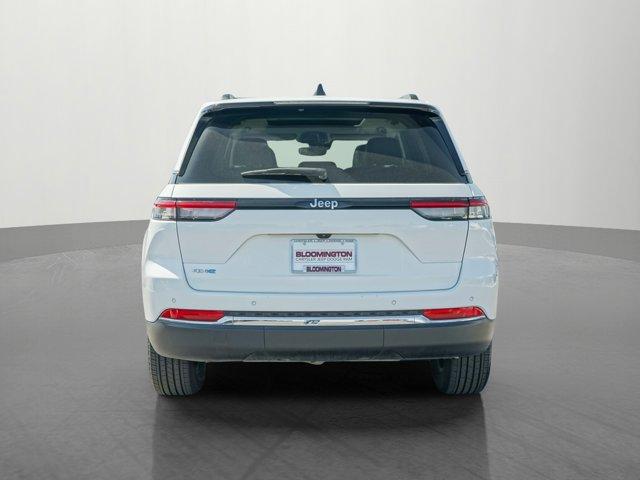 used 2024 Jeep Grand Cherokee car, priced at $35,991