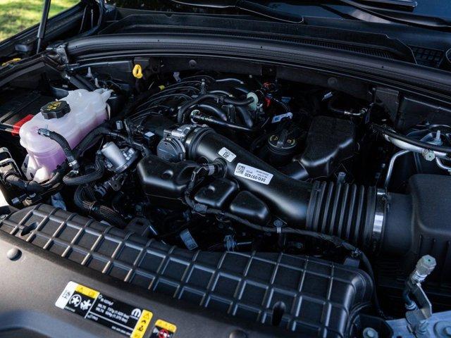 new 2025 Jeep Grand Cherokee car, priced at $45,146