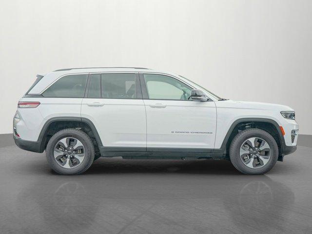 used 2023 Jeep Grand Cherokee car, priced at $32,991