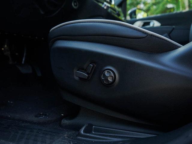 new 2025 Chrysler Pacifica car, priced at $49,776