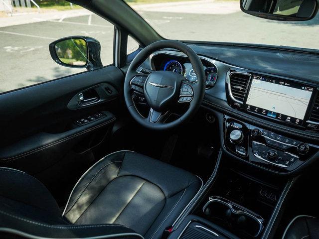 new 2025 Chrysler Pacifica car, priced at $49,776
