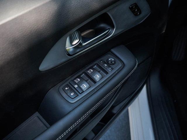 new 2025 Chrysler Pacifica car, priced at $49,776