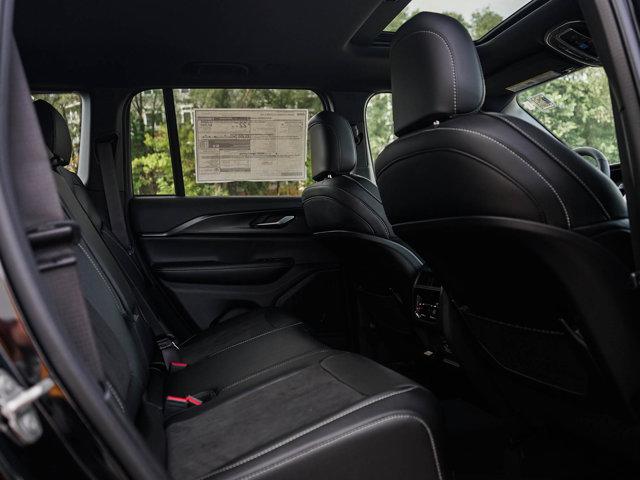 new 2024 Jeep Grand Cherokee car, priced at $46,825