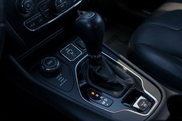 used 2019 Jeep Cherokee car, priced at $17,491
