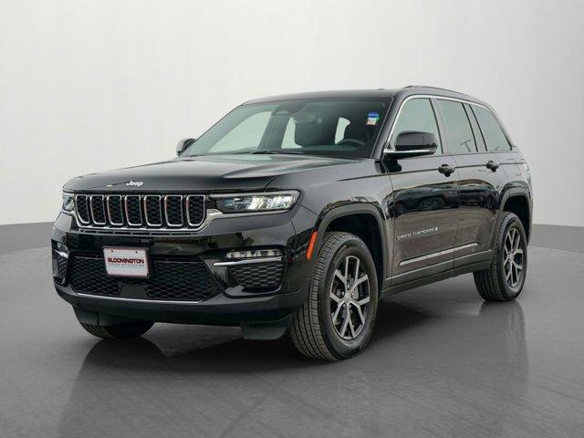 used 2024 Jeep Grand Cherokee car, priced at $39,991