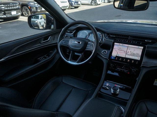 new 2025 Jeep Grand Cherokee car, priced at $45,240