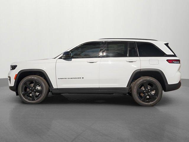 new 2025 Jeep Grand Cherokee car, priced at $51,696