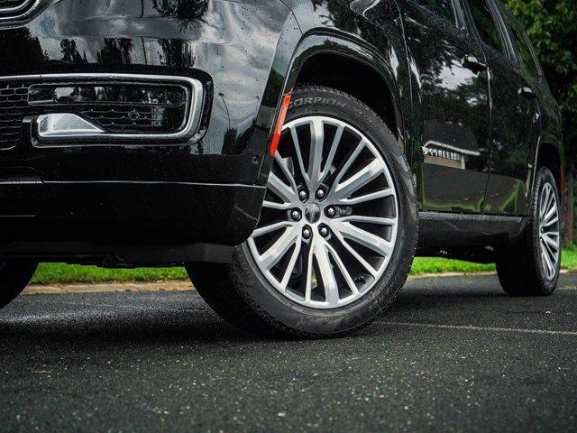 new 2025 Jeep Wagoneer car, priced at $69,995