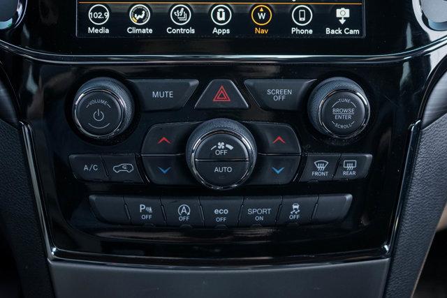 used 2022 Jeep Grand Cherokee WK car, priced at $32,991