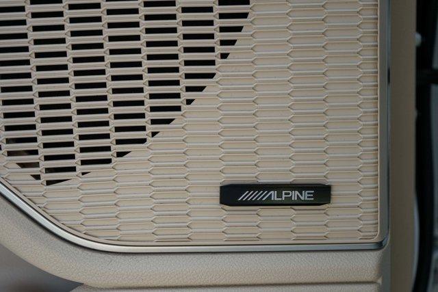 used 2022 Jeep Grand Cherokee car, priced at $34,000