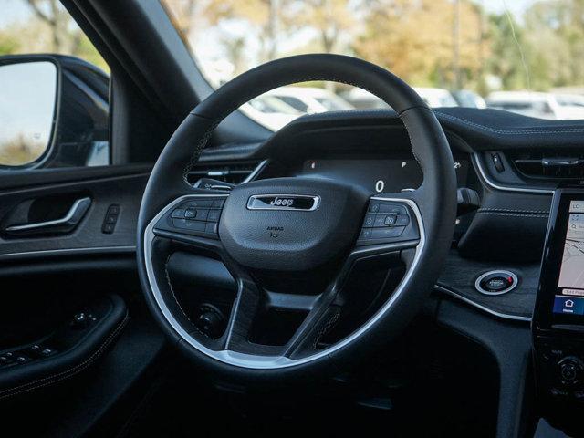new 2025 Jeep Grand Cherokee L car, priced at $50,260