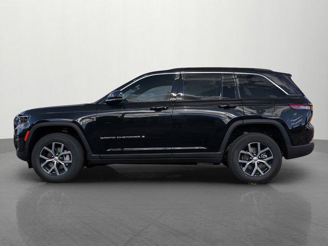 new 2025 Jeep Grand Cherokee car, priced at $46,141