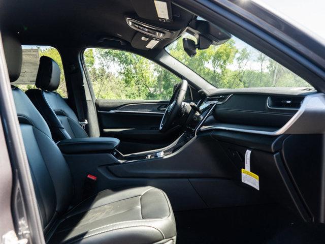 new 2025 Jeep Grand Cherokee L car, priced at $43,995