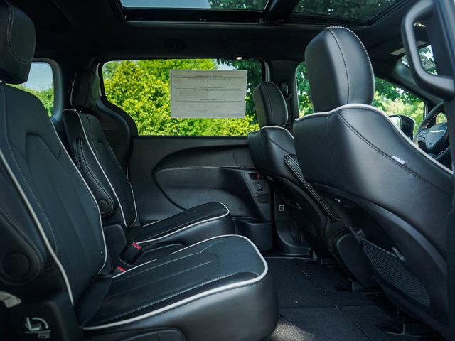 new 2025 Chrysler Pacifica car, priced at $50,959