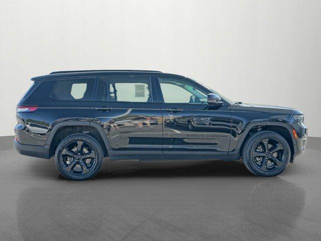 used 2022 Jeep Grand Cherokee L car, priced at $36,591