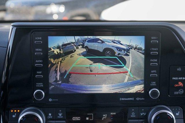 used 2022 Toyota Highlander car, priced at $38,500