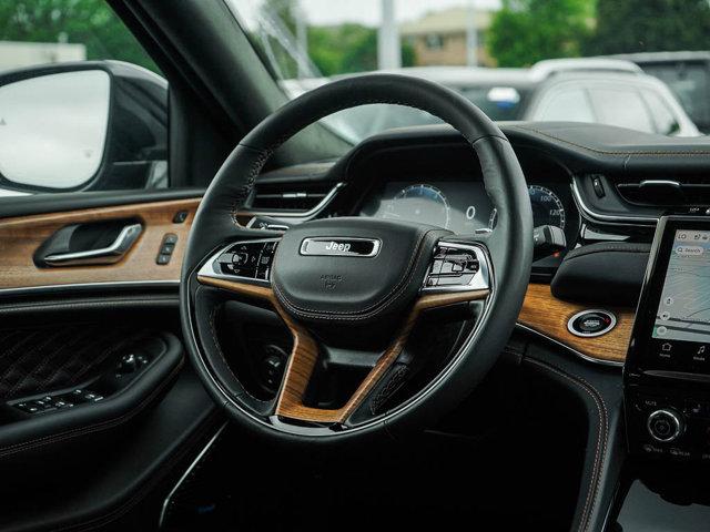 new 2025 Jeep Grand Cherokee car, priced at $70,425