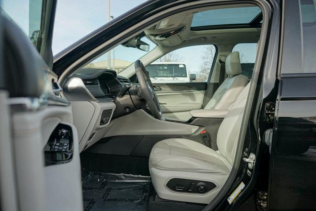 used 2023 Jeep Grand Cherokee car, priced at $41,000