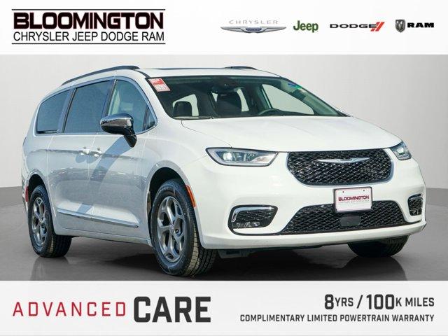 used 2023 Chrysler Pacifica car, priced at $43,991