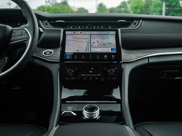 new 2025 Jeep Grand Cherokee L car, priced at $43,995