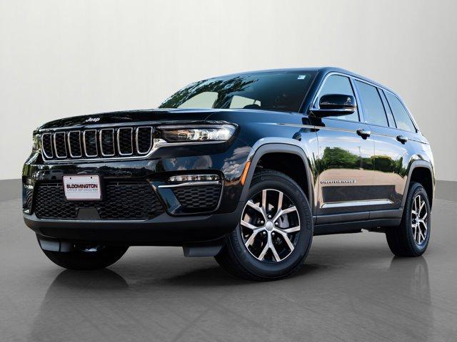 new 2025 Jeep Grand Cherokee car, priced at $44,795