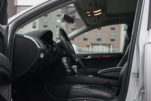 used 2015 Audi Q7 car, priced at $10,900