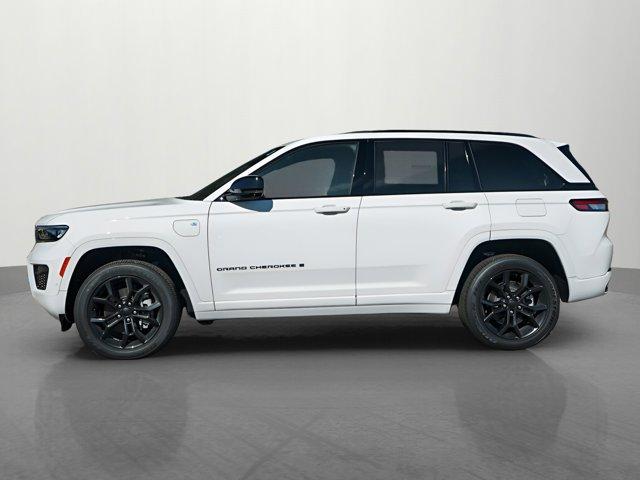 new 2025 Jeep Grand Cherokee car, priced at $58,980