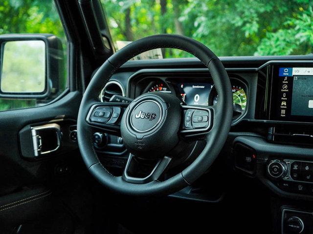 new 2025 Jeep Gladiator car, priced at $44,495