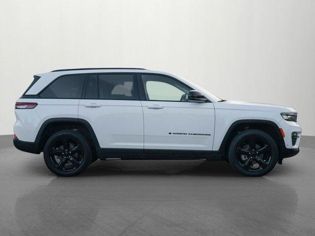 used 2023 Jeep Grand Cherokee car, priced at $34,300