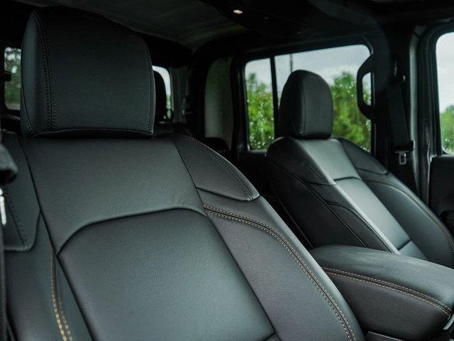 new 2025 Jeep Gladiator car, priced at $46,452