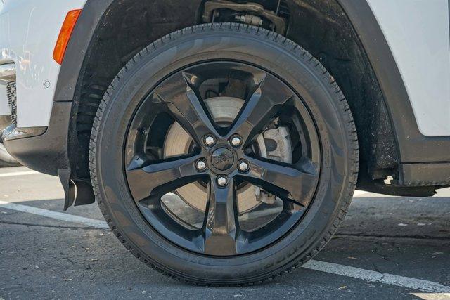 used 2024 Jeep Grand Cherokee L car, priced at $42,000