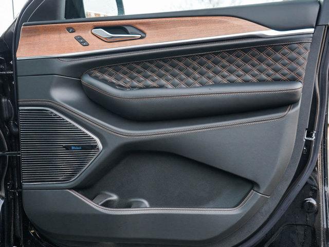 new 2025 Jeep Grand Cherokee car, priced at $70,425