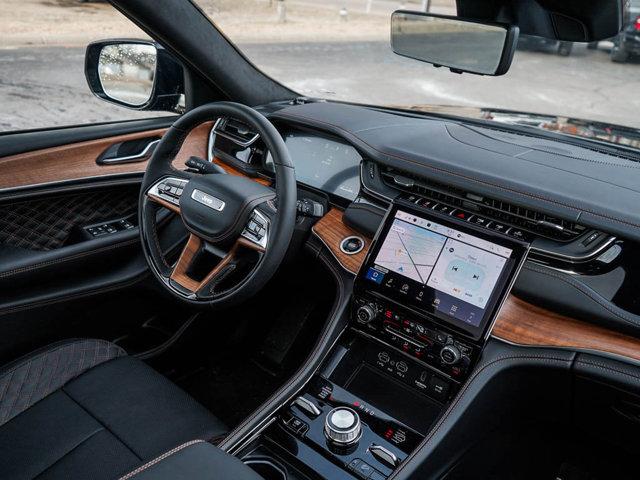 new 2025 Jeep Grand Cherokee car, priced at $70,425