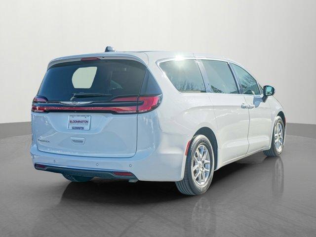 used 2023 Chrysler Pacifica car, priced at $25,491