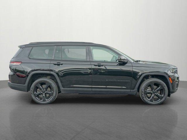 used 2022 Jeep Grand Cherokee L car, priced at $37,500