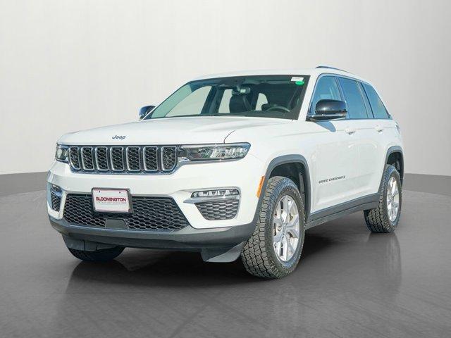 used 2022 Jeep Grand Cherokee car, priced at $28,991