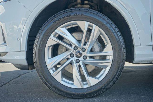 used 2022 Audi Q7 car, priced at $29,000